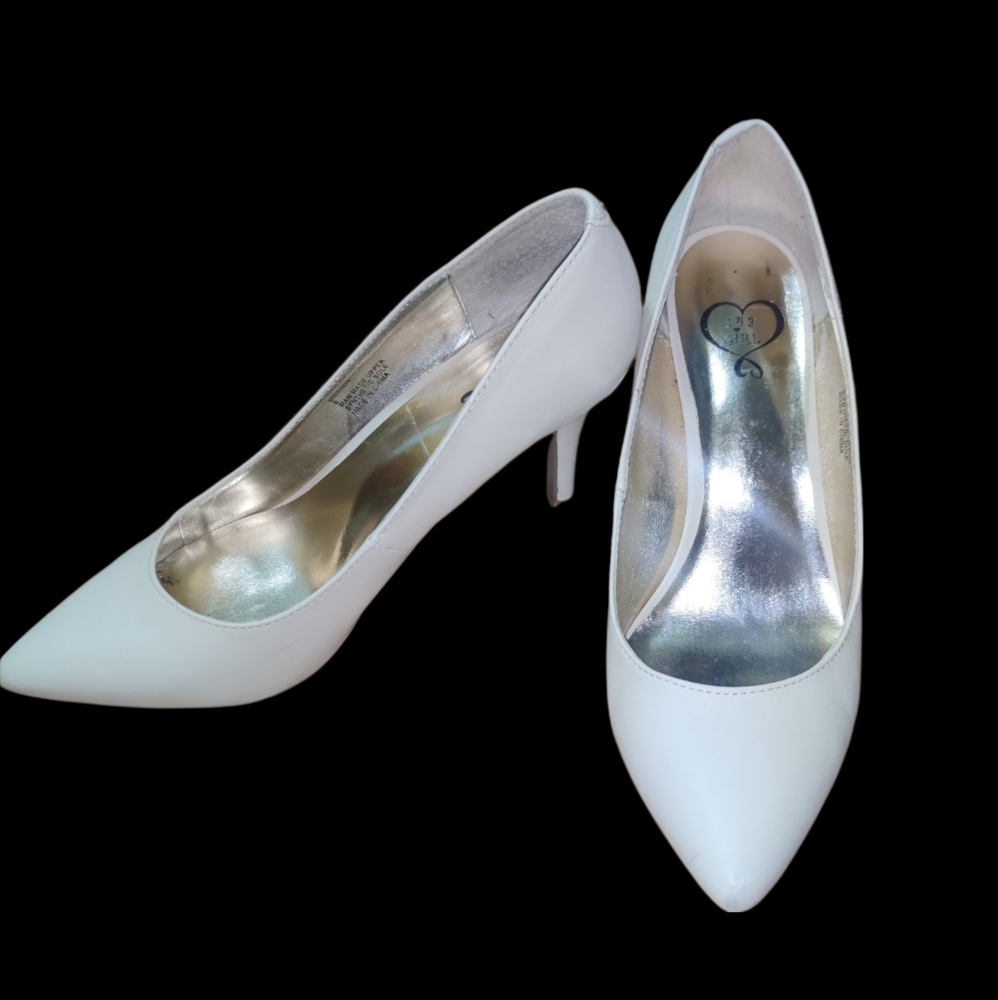 Ivory 143 girl heel